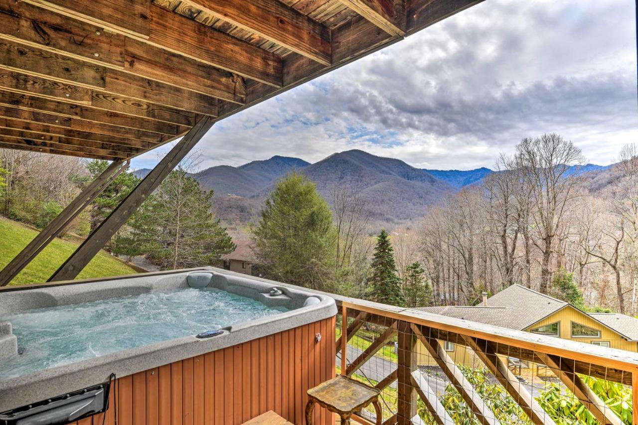 Best Location - Maggie Valley Cabin With Hot Tub! エクステリア 写真